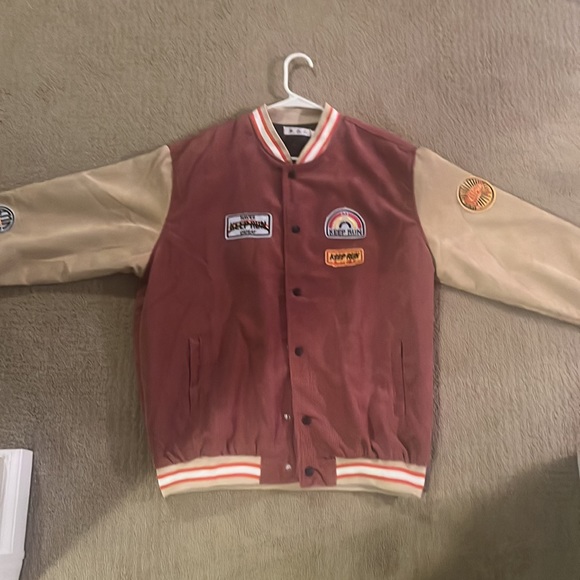 red and tan bomber jacket with patches - Picture 5 of 5